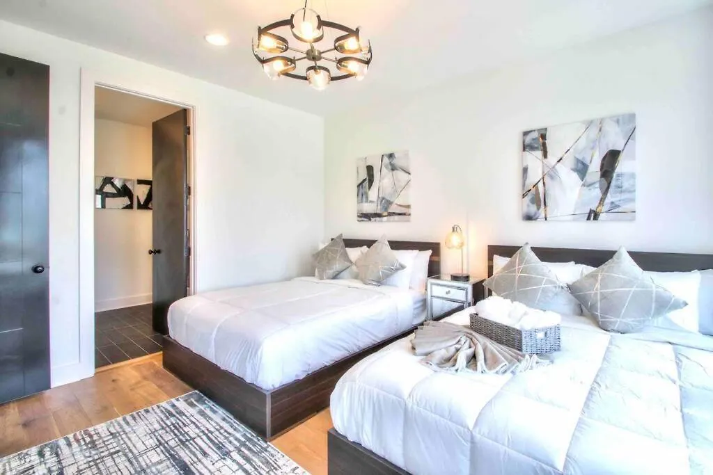 Holiday home Luxurious Morden Loft Huge Rooftop & Skyline Views Nashville