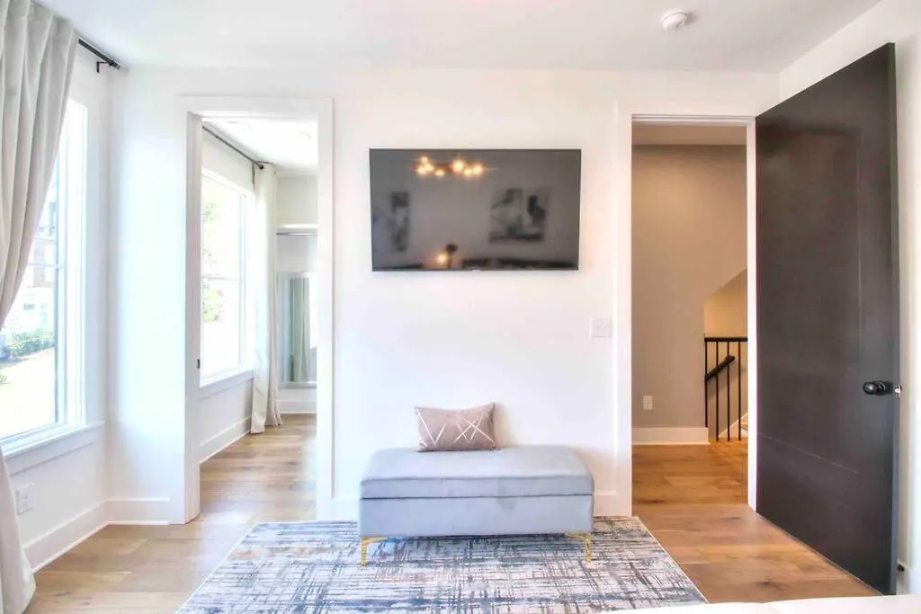 Luxurious Morden Loft Huge Rooftop & Skyline Views Nashville